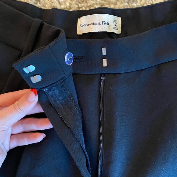 Abercrombie & Fitch Sloane Curve Love Black Trousers - Picture 2 of 6